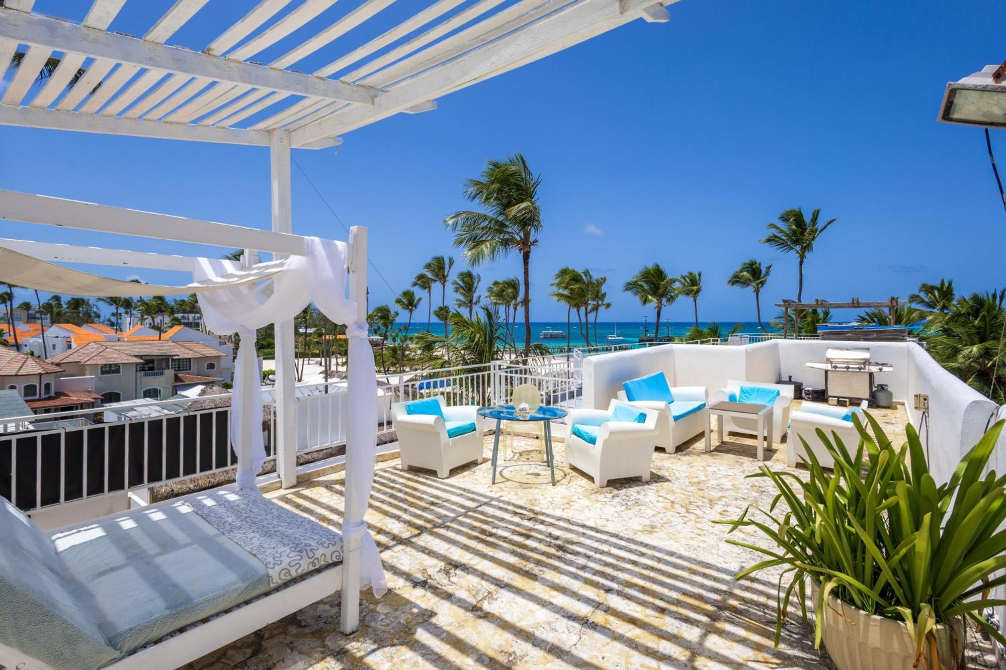 Amazing Penthouse In Punta Cana With Ocean View Exterior photo