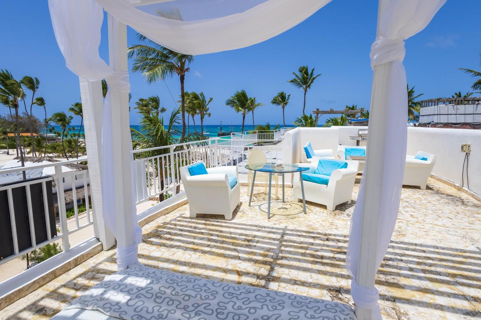 Amazing Penthouse In Punta Cana With Ocean View Exterior photo